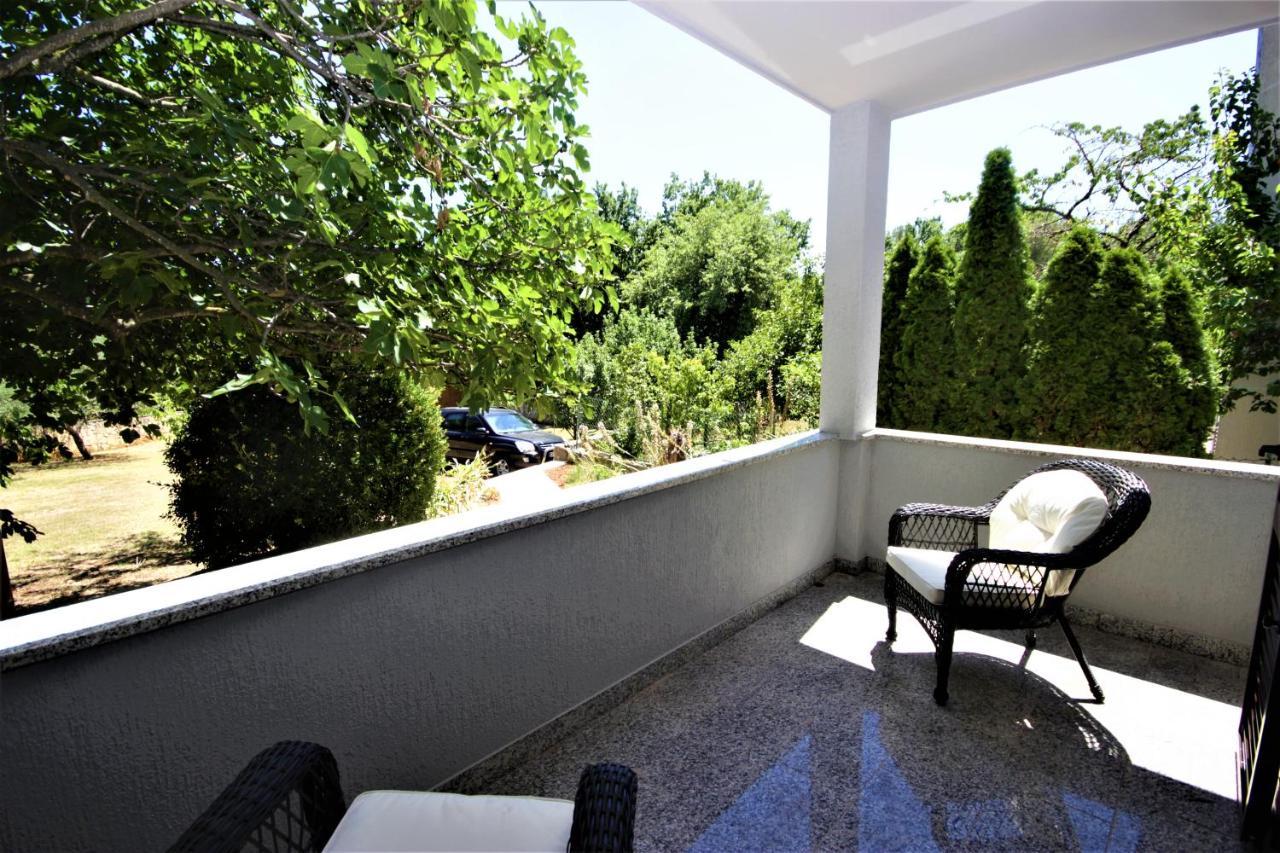 Apartments Smitran Баньоле Екстер'єр фото