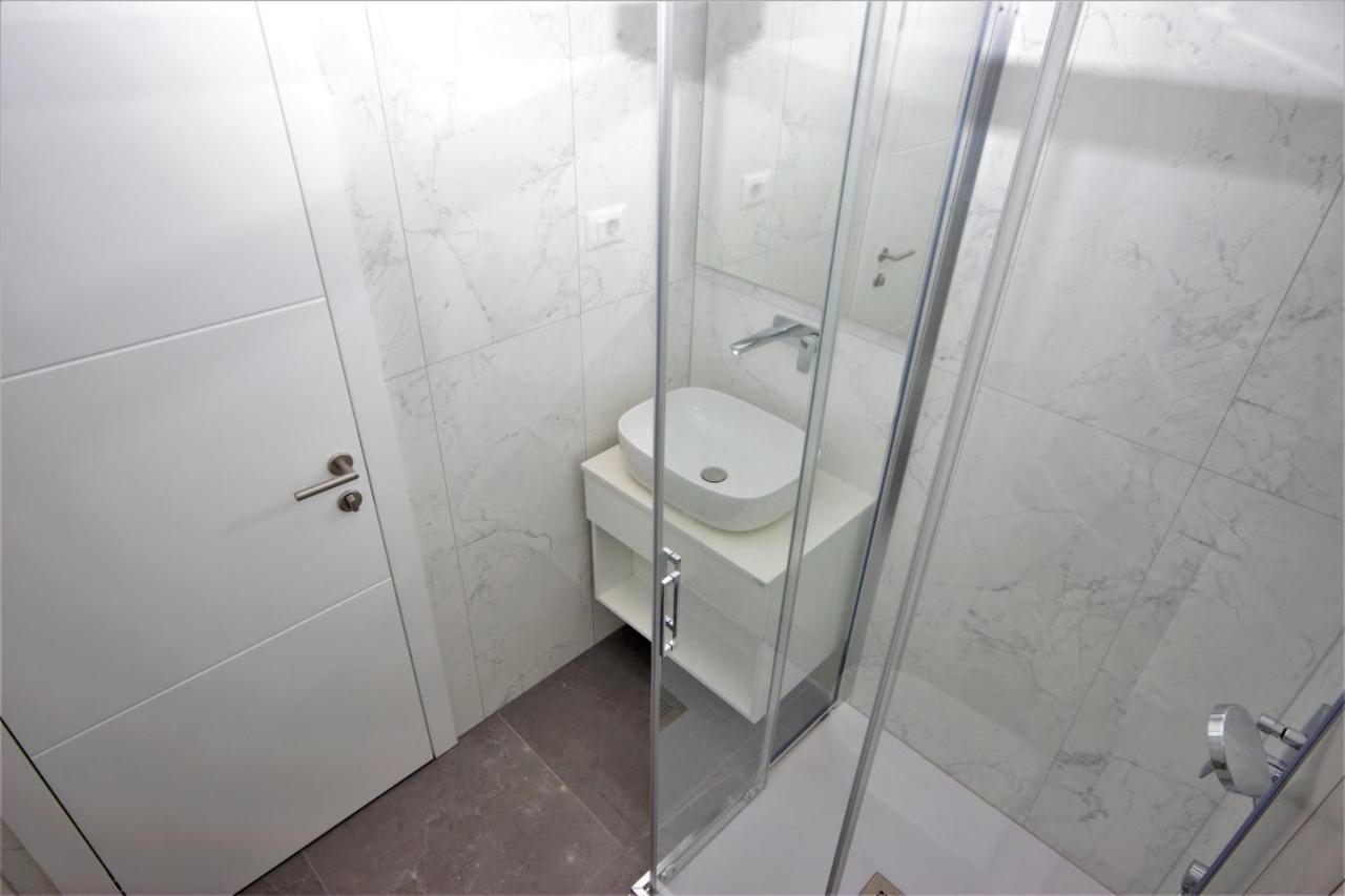 Apartments Smitran Баньоле Екстер'єр фото
