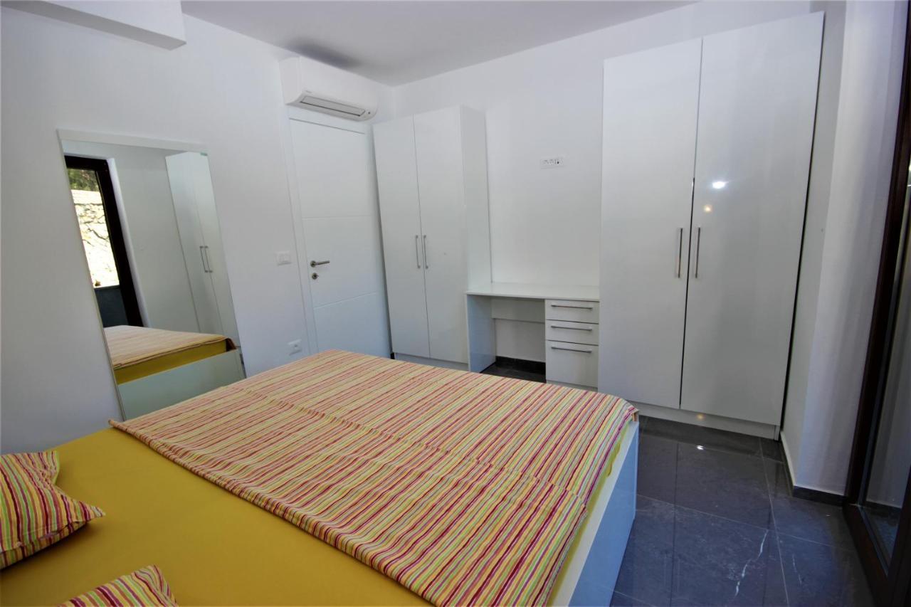 Apartments Smitran Баньоле Екстер'єр фото