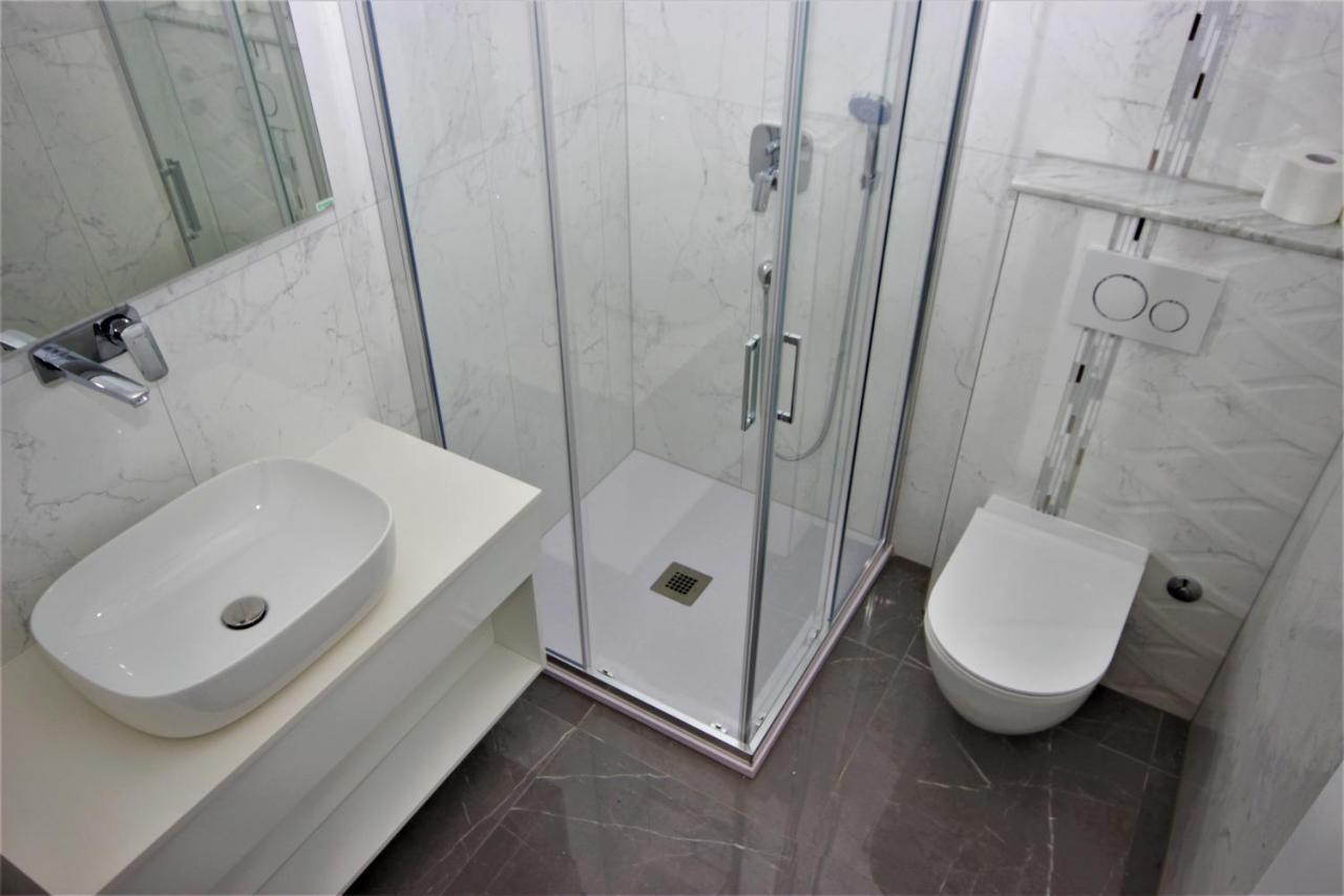 Apartments Smitran Баньоле Екстер'єр фото