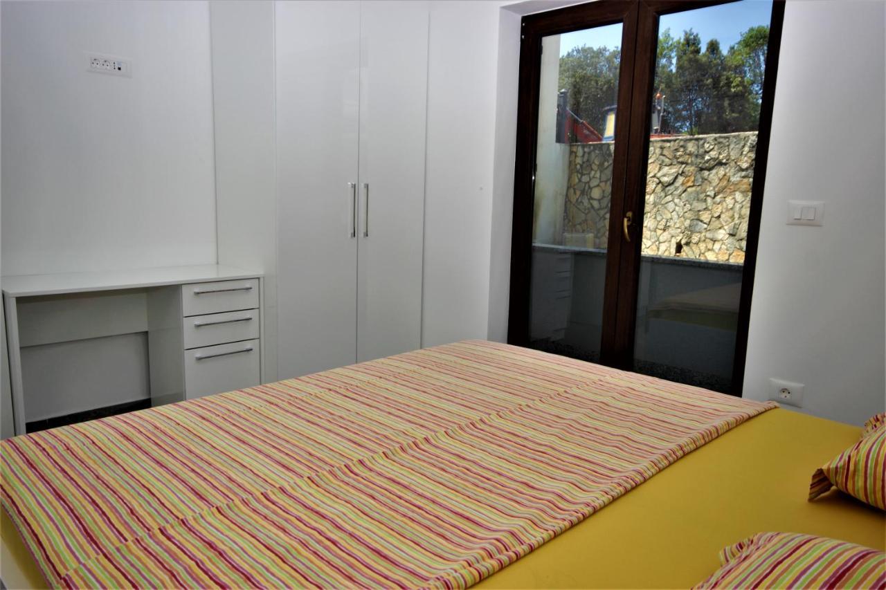 Apartments Smitran Баньоле Екстер'єр фото